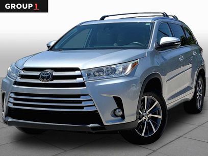 Used 2018 Toyota Highlander XLE