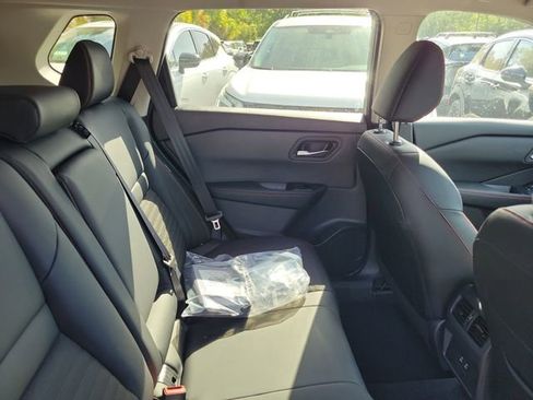 New 2026 Nissan Rogue SV AWD/4WD image 30