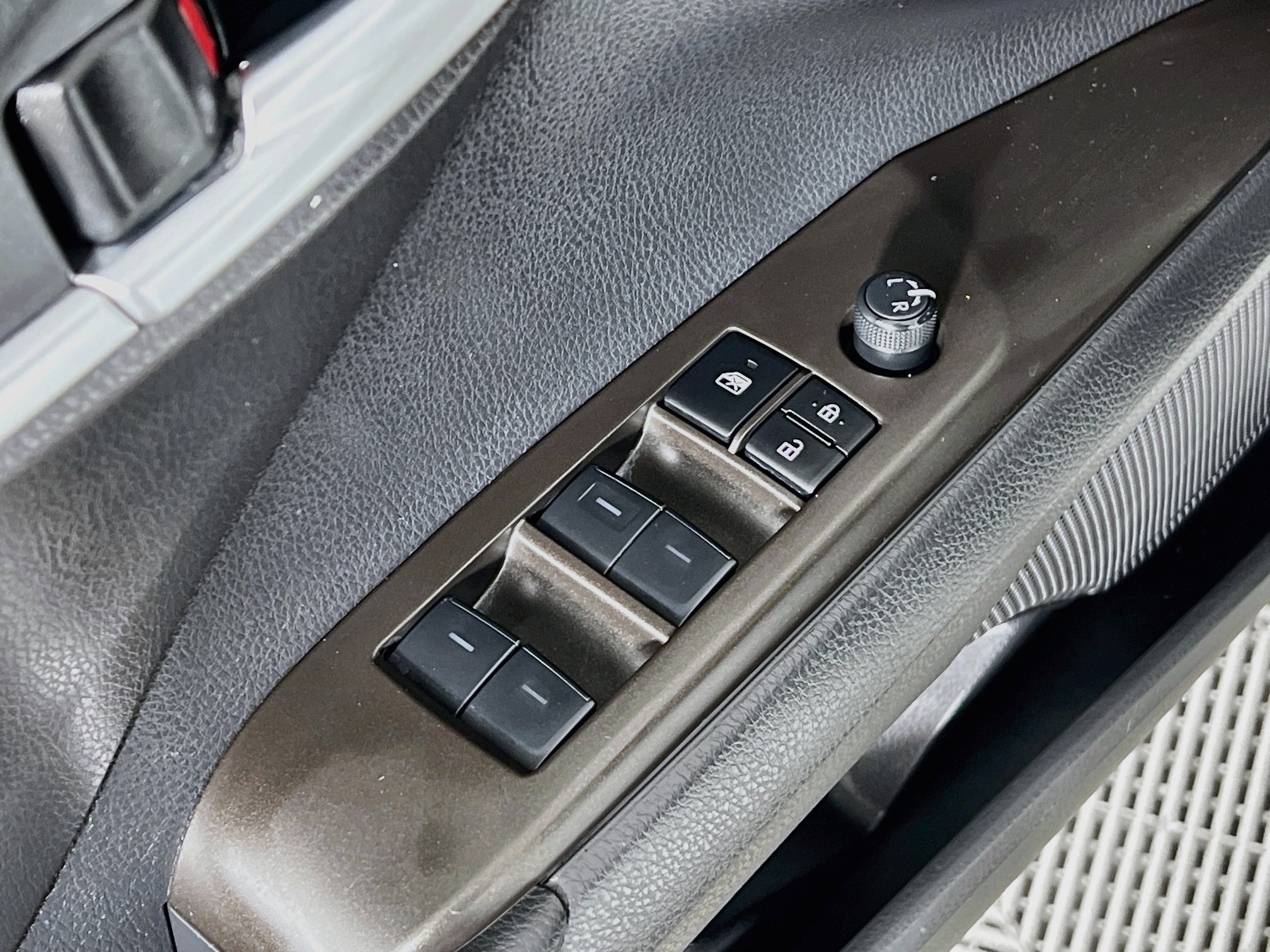 Certified 2024 Toyota Camry SE AWD/4WD image 18