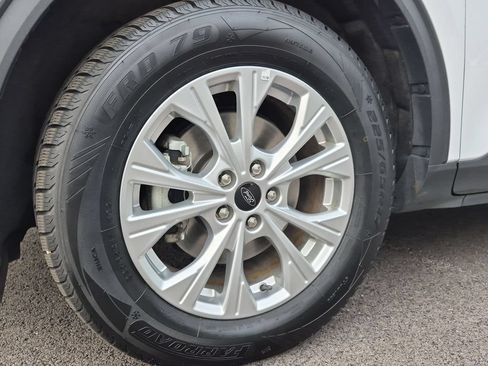 Used 2025 Ford Escape Active AWD/4WD image 17