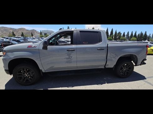 Used 2024 Chevrolet Silverado 1500 Custom Trail Boss AWD/4WD image 8