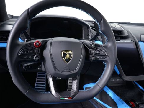 Used 2024 Lamborghini Revuelto AWD/4WD image 20