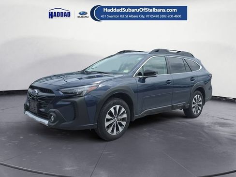 Certified 2025 Subaru Outback Limited AWD/4WD image 1