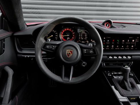 Certified 2024 Porsche 911 GT3 image 19