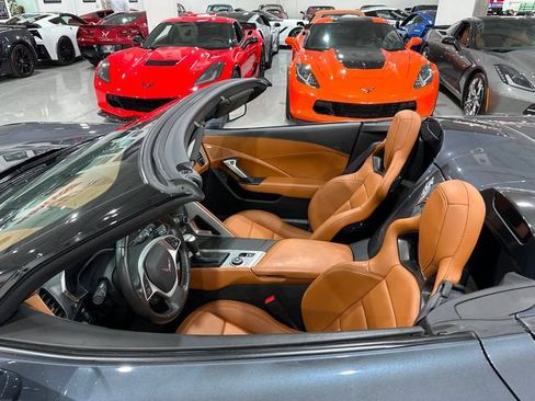 Used 2014 Chevrolet Corvette Stingray Convertible w/ 3LT Preferred Equipment Group RWD image 9