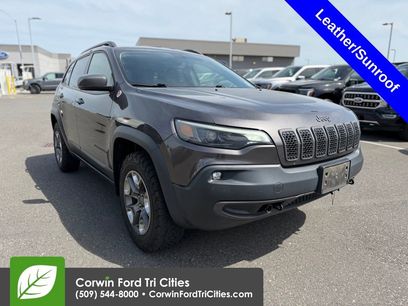 Used 2019 Jeep Cherokee Trailhawk w/ Comfort/Convenience Group