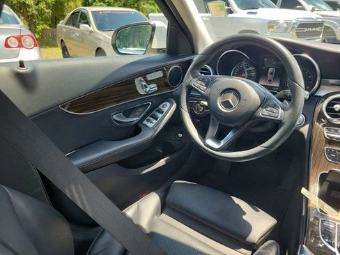 Used 2018 Mercedes-Benz C 300 4MATIC Sedan image 22