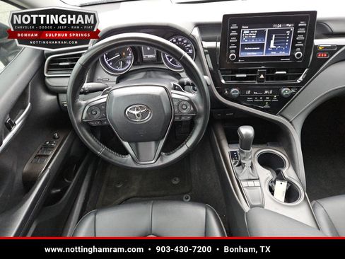 Used 2024 Toyota Camry SE w/ Convenience Package FWD image 11