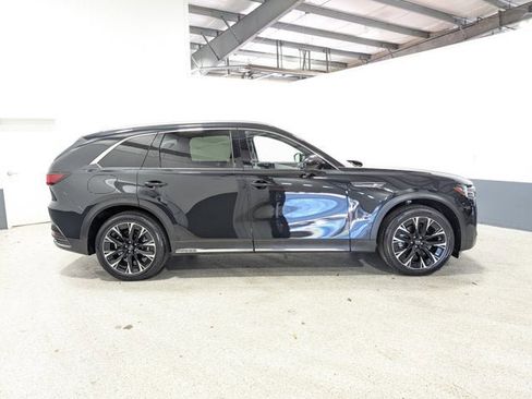 Certified 2025 MAZDA CX-90 Plug-In Hybrid w/ Premium Plus image 2