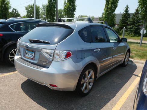 Used 2011 Subaru Impreza Outback Sport AWD/4WD image 4