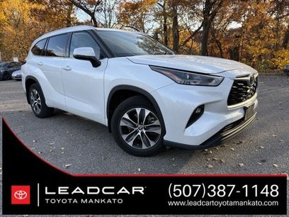 Certified 2022 Toyota Highlander XLE