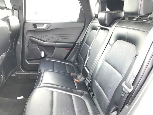 Used 2023 Ford Escape Platinum image 17