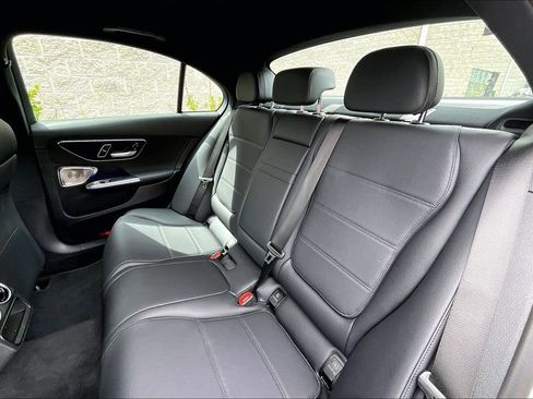 Used 2026 Mercedes-Benz C 300 4MATIC Sedan image 28