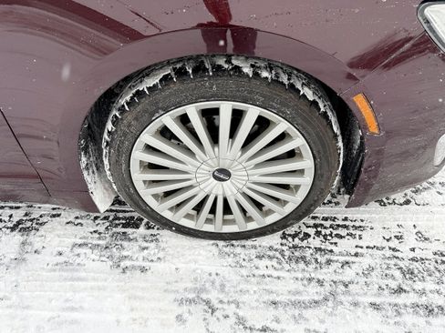 Used 2017 Lincoln MKZ Reserve w/ Luxury Package image 11