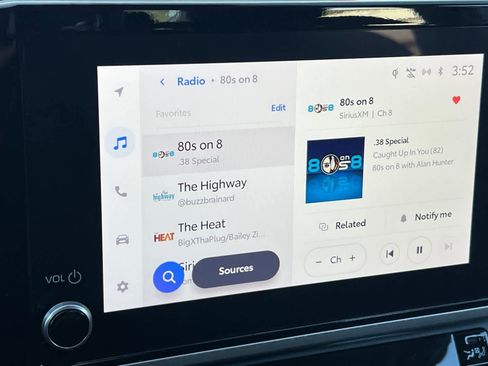 Used 2025 Toyota Camry LE image 18