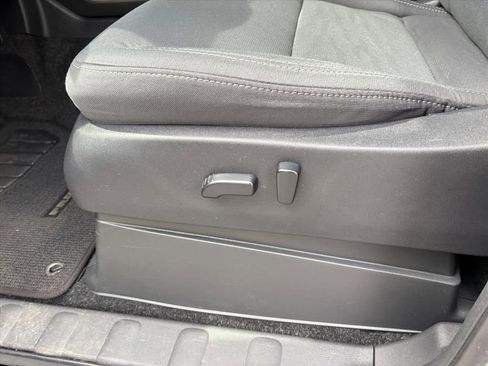 Certified 2023 Nissan Frontier SV w/ Technology Package image 18