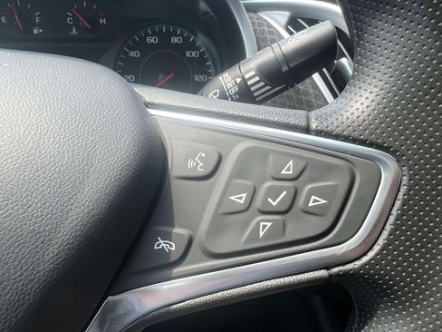 Used 2022 Chevrolet Malibu LT FWD image 22