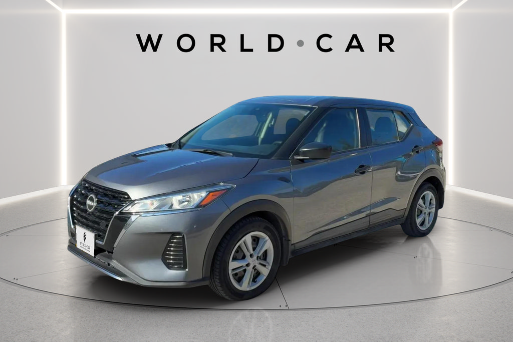 Used 2022 Nissan Kicks S FWD image 7