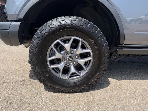 Used 2025 Ford Bronco Badlands AWD/4WD image 10
