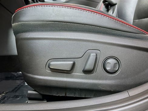 Used 2019 Hyundai Kona Ultimate FWD image 23