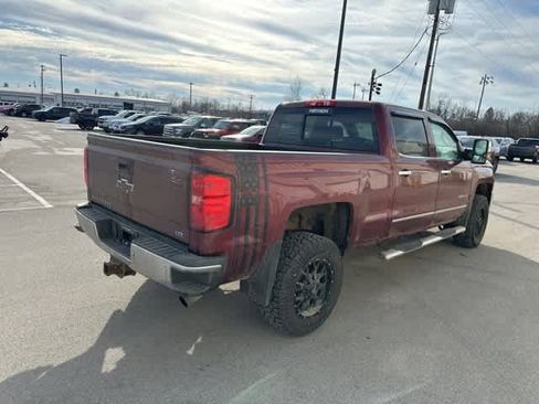 Used 2015 Chevrolet Silverado 2500 LTZ w/ LTZ Plus Package image 20