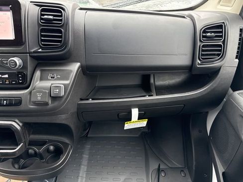 New 2025 RAM ProMaster 2500 w/ Power Group image 19