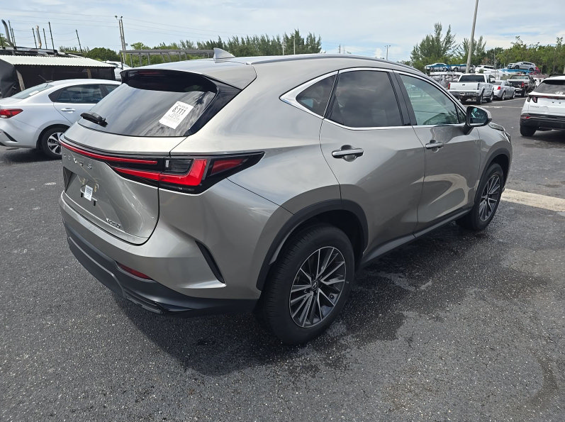 Used 2023 Lexus NX 250 FWD w/ Towing Package (2000 Lbs) image 2