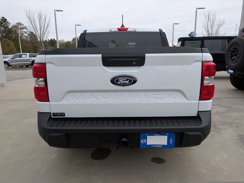 New 2025 Ford Maverick XLT w/ XLT Luxury Package image 5