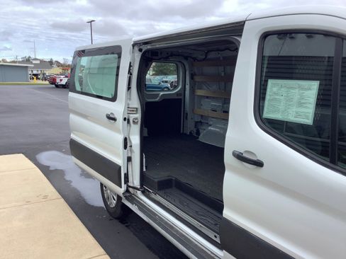 Used 2024 Ford Transit 250 Low Roof w/ Exterior Upgrade Package image 10