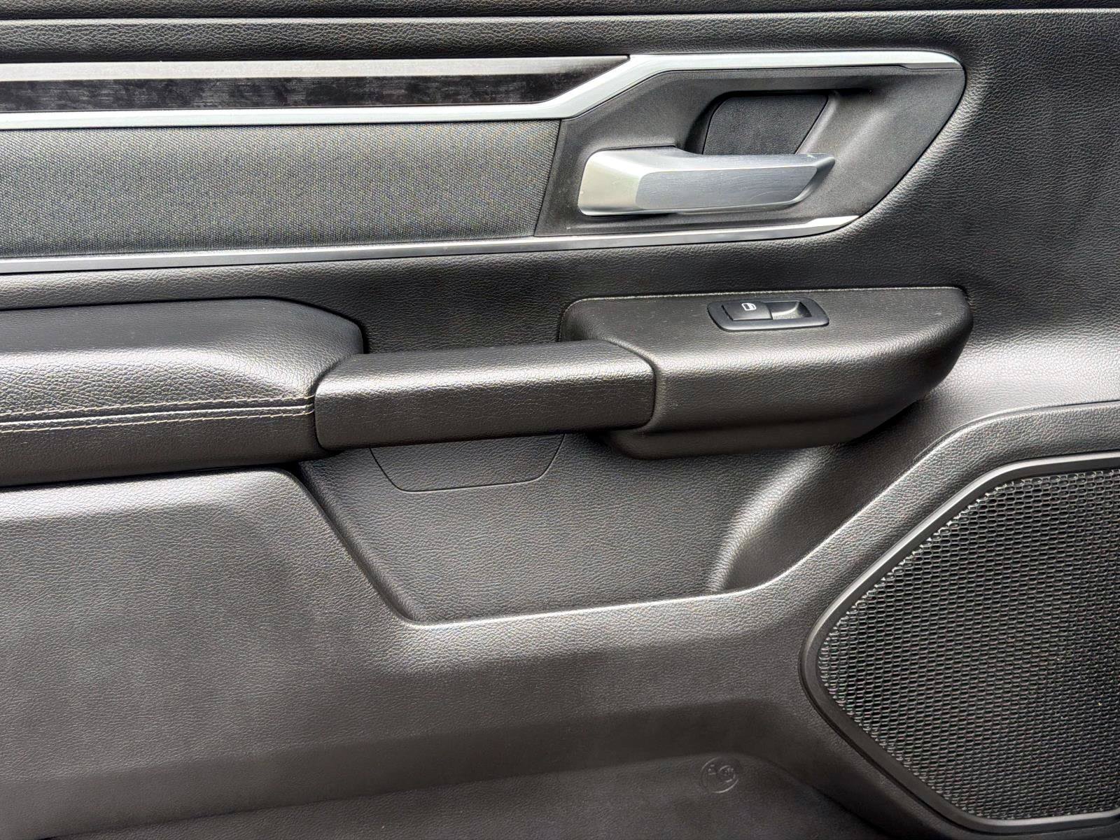 Used 2023 RAM 1500 Big Horn AWD/4WD image 8