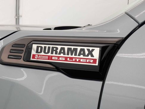 Used 2024 GMC Sierra 2500 AT4X w/ AT4X AEV Edition AWD/4WD image 12