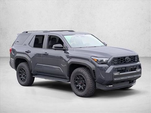 Used 2025 Toyota 4Runner TRD Off-Road Premium image 3