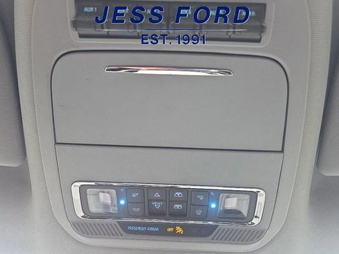 Used 2025 Ford F350 Lariat w/ Black Appearance Package image 21