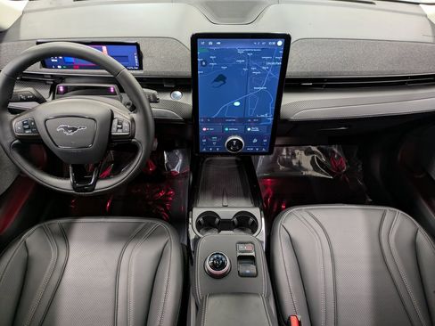 Used 2024 Ford Mustang Mach-E Premium image 24