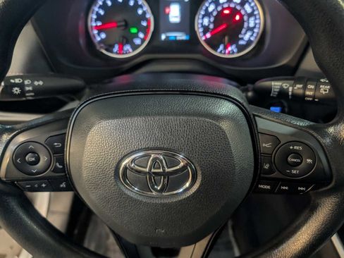 Certified 2022 Toyota RAV4 XLE image 12