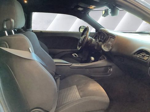 Used 2021 Dodge Challenger GT image 13