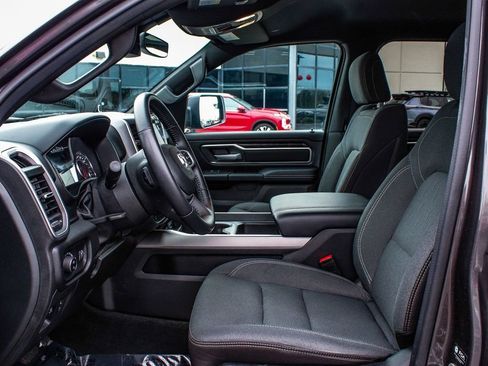 Used 2023 RAM 1500 Big Horn AWD/4WD image 30