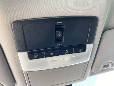 Certified 2021 Nissan Altima 2.0 SR image 24