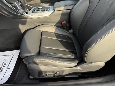 Used 2024 BMW 430i xDrive Coupe w/ Premium Package image 26