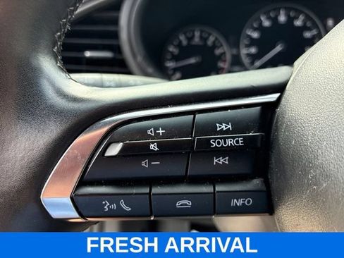 Used 2024 MAZDA MAZDA3 s FWD image 24