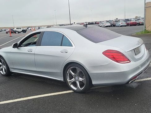 Used 2014 Mercedes-Benz S 550 Sedan image 3