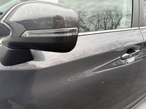 Used 2023 Subaru Ascent Premium w/ Convenience Package image 23