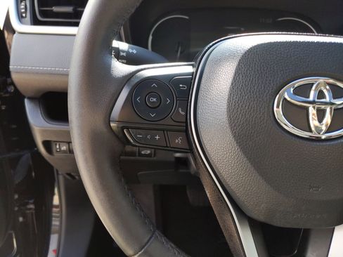 Certified 2024 Toyota RAV4 XLE w/ Convenience Package image 18