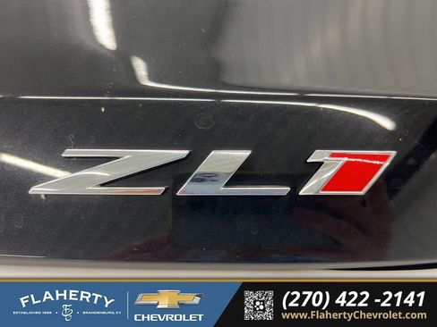 Used 2022 Chevrolet Camaro ZL1 image 14