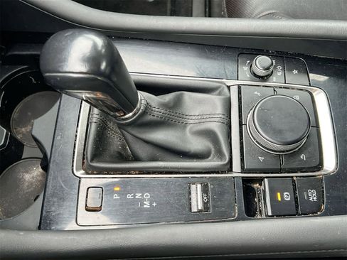 Used 2019 MAZDA MAZDA3 Sedan w/ Premium Package image 32