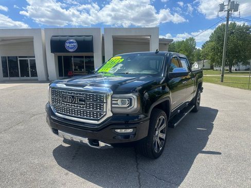 Used 2017 GMC Sierra 1500 Denali AWD/4WD image 1
