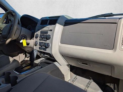 Used 2012 Ford Escape XLT image 23