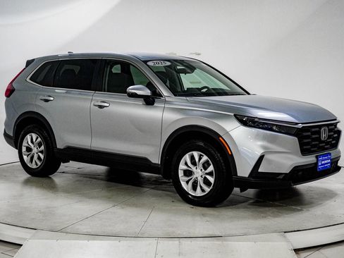 Used 2025 Honda CR-V LX image 12