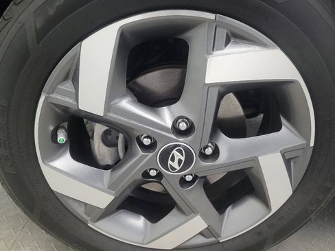 Used 2020 Hyundai Venue SEL w/ Convenience + Premium Package FWD image 31