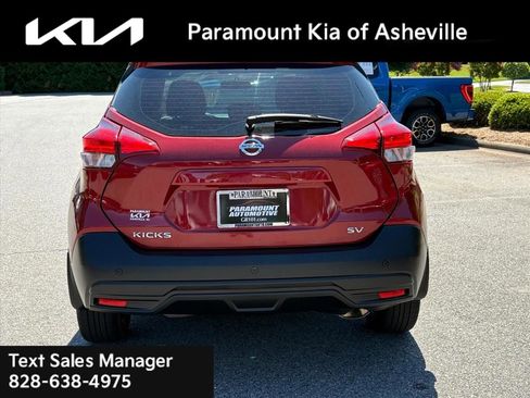 Used 2019 Nissan Kicks SV w/ Exterior Electronics Package FWD image 5